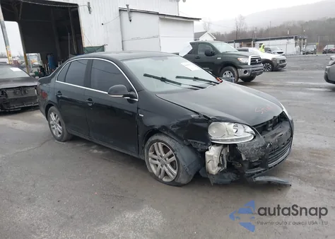 2007 Volkswagen Jetta Wolfsburg Edition from USA, damaged, VIN 3VWEF71K37M182875